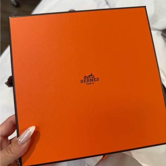 BNIB Hermes Kelly belt in Etoupe - Picture 5 of 5